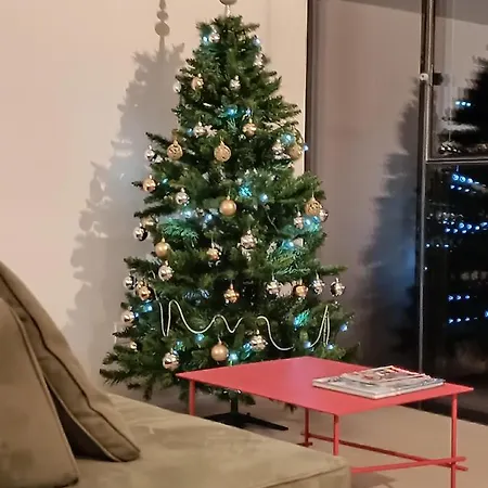 V&v Rentroom Design 4* Gignod