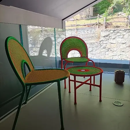 V&v Rentroom Design *