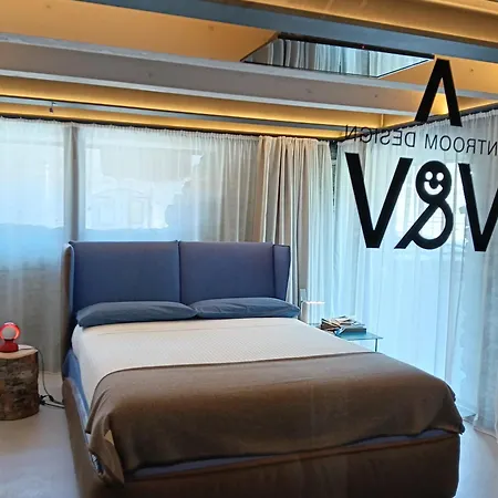 V&v Rentroom Design 4*