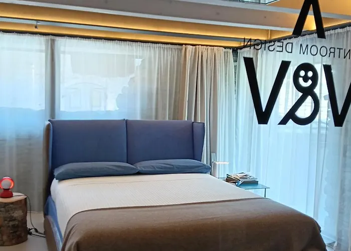 V&v Rentroom Design 4*